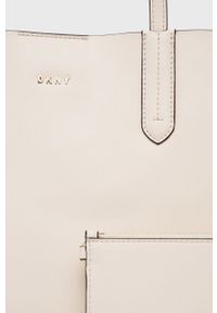 DKNY - Dkny Torebka skórzana kolor kremowy. Kolor: beżowy. Materiał: skórzane. Rodzaj torebki: na ramię