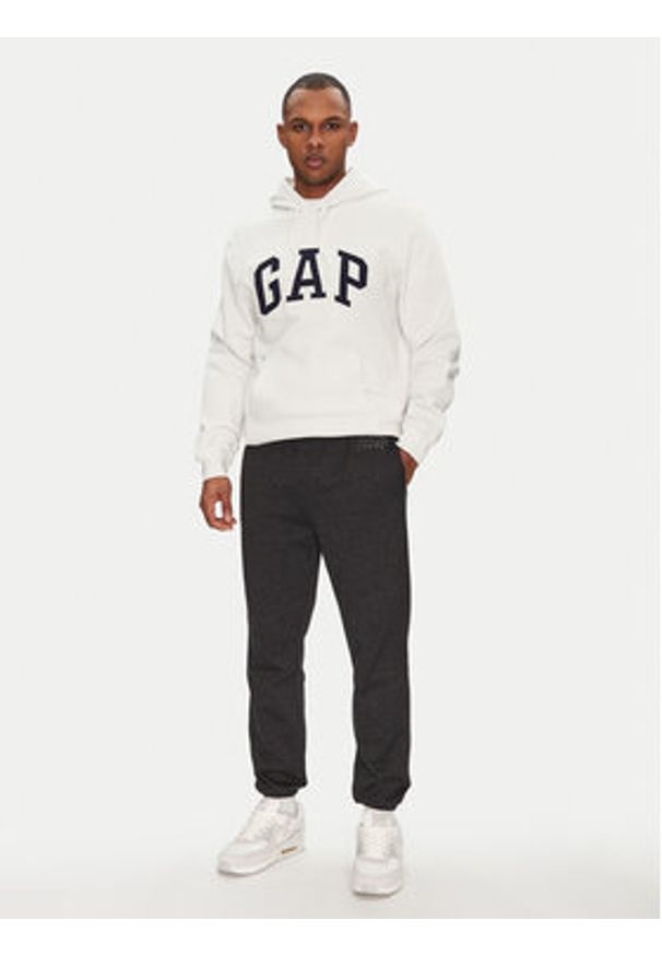 GAP - Gap Spodnie dresowe 500382-48 Szary Regular Fit. Kolor: szary. Materiał: bawełna