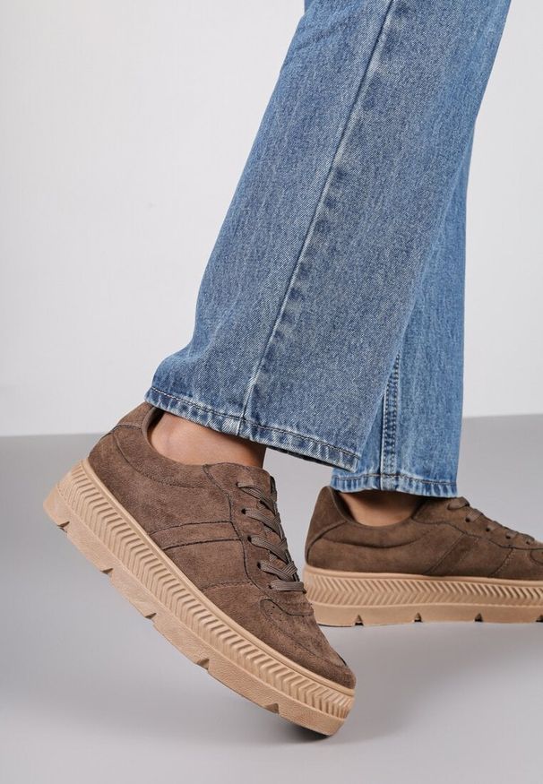 Renee - Brązowe Sneakersy Vices na Platformie z Tłoczeniem Alarrive. Kolor: brązowy. Materiał: skóra. Obcas: na platformie