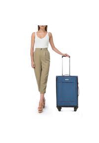 Wittchen - Średnia miękka walizka basic. Kolor: niebieski. Materiał: poliester. Styl: klasyczny #2