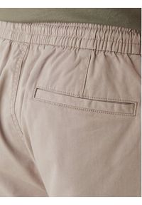 Calvin Klein Jeans Joggery Comfort LV04RD608G Beżowy Skinny Fit. Kolor: beżowy. Materiał: bawełna #3