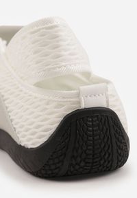 Renee - Szare Sneakeriny z Siateczki z Zapięciem na Rzep Vianate. Okazja: na co dzień. Zapięcie: rzepy. Kolor: szary. Materiał: skóra, koronka #4