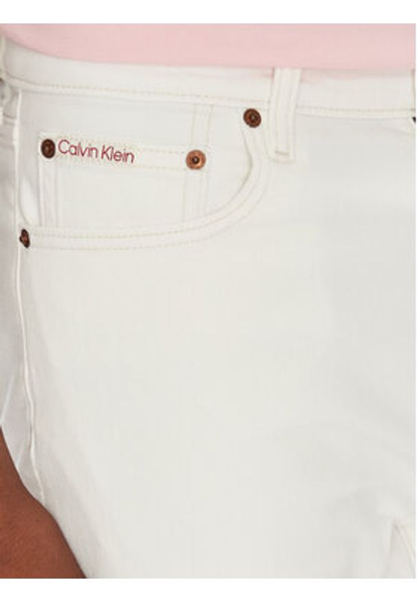 Calvin Klein Jeans Jeansy LV04LB781G Biały Straight Fit. Kolor: biały