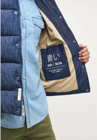 Mustang - MĘSKI BEZRĘKAWNIK MUSTANG Dennis Denim Quilt Denim Blue 1013496 5000 800. Materiał: denim. Długość rękawa: bez rękawów #5
