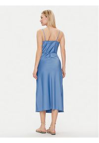YAS Sukienka codzienna Thea 26028891 Niebieski Regular Fit. Okazja: na co dzień. Kolor: niebieski. Materiał: syntetyk. Typ sukienki: proste. Styl: casual