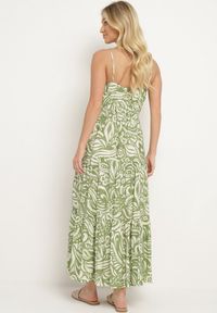 Born2be - Zielona Sukienka z Bawełną i Wiskozą na Cienkich Ramiączkach z Regulacją z Paskiem Dimite. Kolor: zielony. Materiał: bawełna, wiskoza. Długość rękawa: na ramiączkach. Wzór: aplikacja. Styl: klasyczny #4