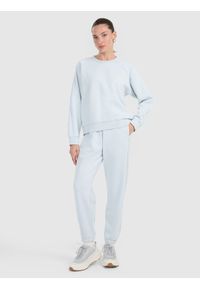 4f - 4F Bluza dresowa nierozpinana bez kaptura damska - niebieska L. Okazja: na co dzień. Typ kołnierza: bez kaptura. Kolor: niebieski. Materiał: dresówka. Styl: casual #2