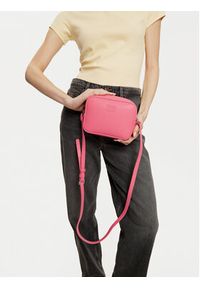 Tommy Jeans Torebka Tjw Ess Must Camera Bag AW0AW16964 Różowy. Kolor: różowy. Materiał: skórzane