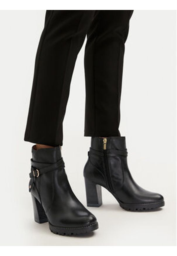 Pikolinos Botki W7M-8806 Czarny. Kolor: czarny. Materiał: skóra