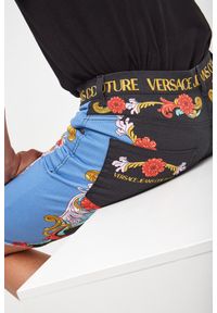 Versace Jeans Couture - Spodenki jeansowe VERSACE JEANS COUTURE. Wzór: nadruk #8