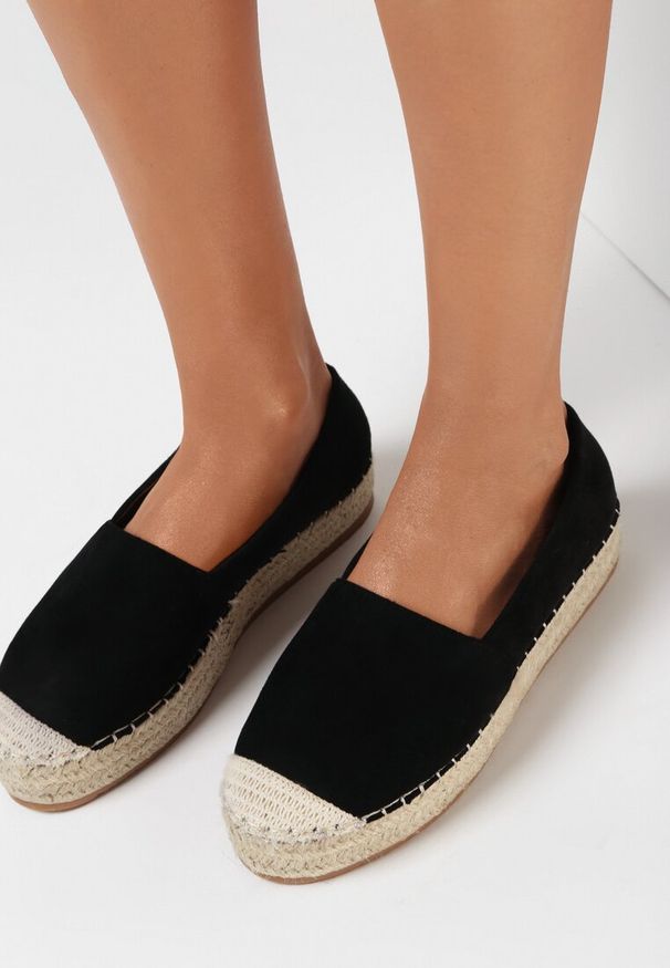Born2be - Czarne Espadryle Zdobione Plecionką Thaxie. Okazja: na co dzień. Kolor: czarny. Wzór: aplikacja. Styl: casual