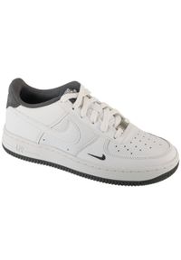 Nike - Buty sportowe Sneakersy chłopięce, Air Force 1 '07 Lv8. Kolor: biały. Model: Nike Air Force. Sport: turystyka piesza
