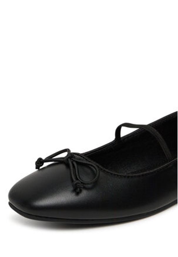 DeeZee Baleriny 9-830-A Czarny. Kolor: czarny. Materiał: skóra