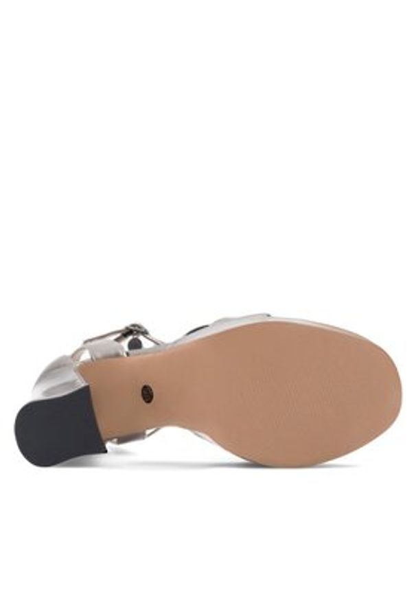 Nine West Sandały AAHIDA ZL23002CC Srebrny. Kolor: srebrny. Materiał: syntetyk