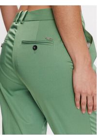 BOSS - Boss Spodnie materiałowe 50488135 Zielony Relaxed Fit. Kolor: zielony. Materiał: bawełna, materiał