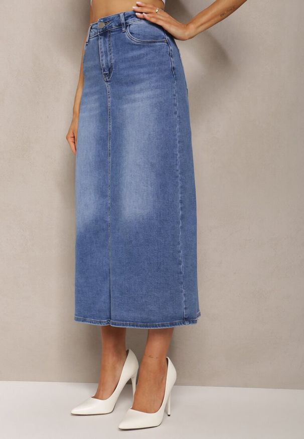 Renee - Niebieska Spódnica High Waist Ołówkowa z Przejaśnieniami na Jeansowym Materiale Carolea. Okazja: na co dzień. Stan: podwyższony. Kolor: niebieski. Materiał: jeans, materiał. Styl: klasyczny, casual