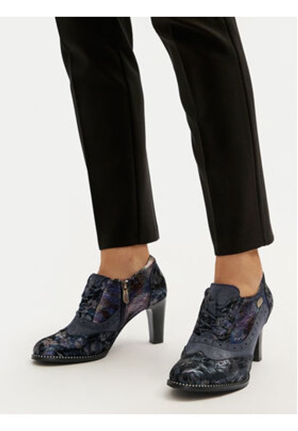 Laura Vita Półbuty Alcbaneo 162 Granatowy. Kolor: niebieski. Materiał: skóra