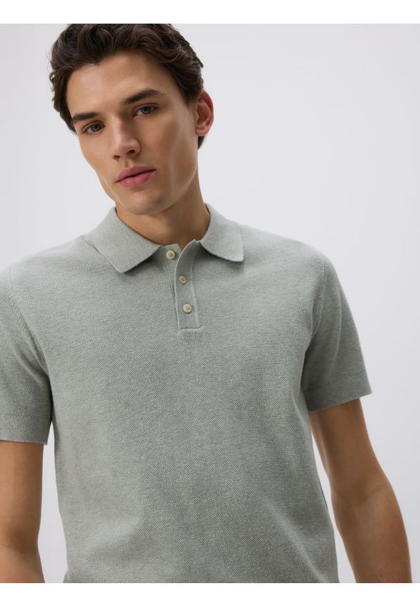 Reserved - Sweter polo z bawełną - jasnozielony. Typ kołnierza: polo. Kolor: zielony. Materiał: bawełna