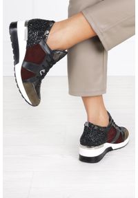 Kati - Wielokolorowe sneakersy kati buty sportowe sznurowane 7023. Kolor: czarny, wielokolorowy, zielony, czerwony