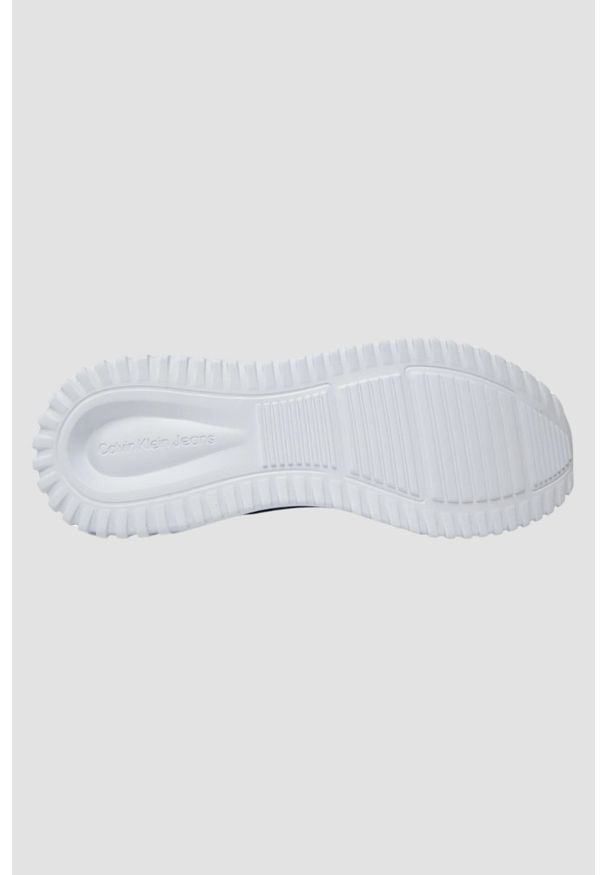 Calvin Klein - CALVIN KLEIN Czarne sneakersy męskie z białą podeszwą. Kolor: czarny