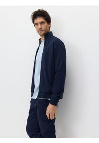 Reserved - Bluza ze stójką - granatowy. Typ kołnierza: kołnierzyk stójkowy. Kolor: niebieski. Materiał: bawełna, dzianina #1