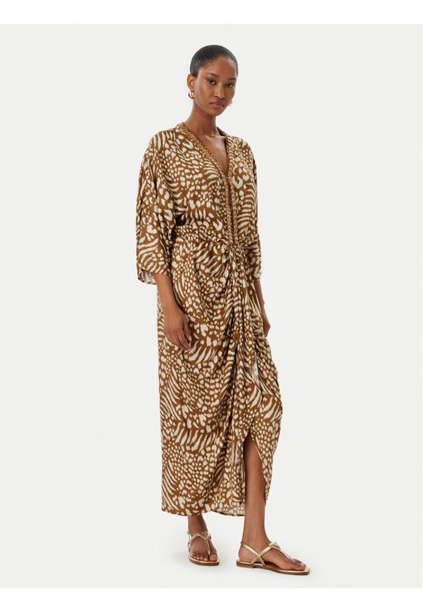 LOLA CASADEMUNT Sukienka letnia LS2616031 Brązowy Relaxed Fit. Kolor: brązowy. Materiał: wiskoza. Sezon: lato