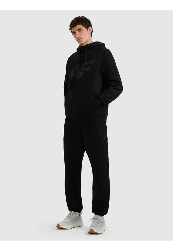 4f - 4F Spodnie dresowe joggery męskie - czarne 3XL. Kolor: czarny. Materiał: dresówka