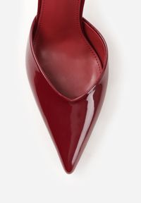Born2be - Bordowe Lakierowane Szpilki z Elastycznym Paskiem na Piętę Balzorwyn. Okazja: na randkę, do pracy, na wesele, na spotkanie biznesowe, na ślub cywilny. Nosek buta: szpiczasty. Zapięcie: pasek. Kolor: czerwony. Materiał: lakier. Obcas: na szpilce. Styl: elegancki, biznesowy, klasyczny. Wysokość obcasa: średni #9