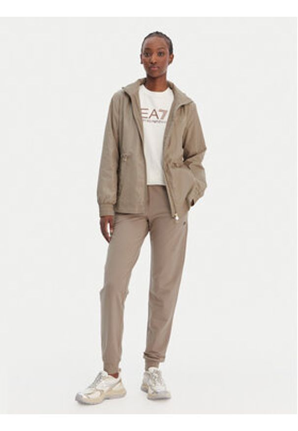 EA7 Emporio Armani Kurtka przejściowa 7W000471 AF12454 U6167 Beżowy Regular Fit. Kolor: beżowy. Materiał: syntetyk