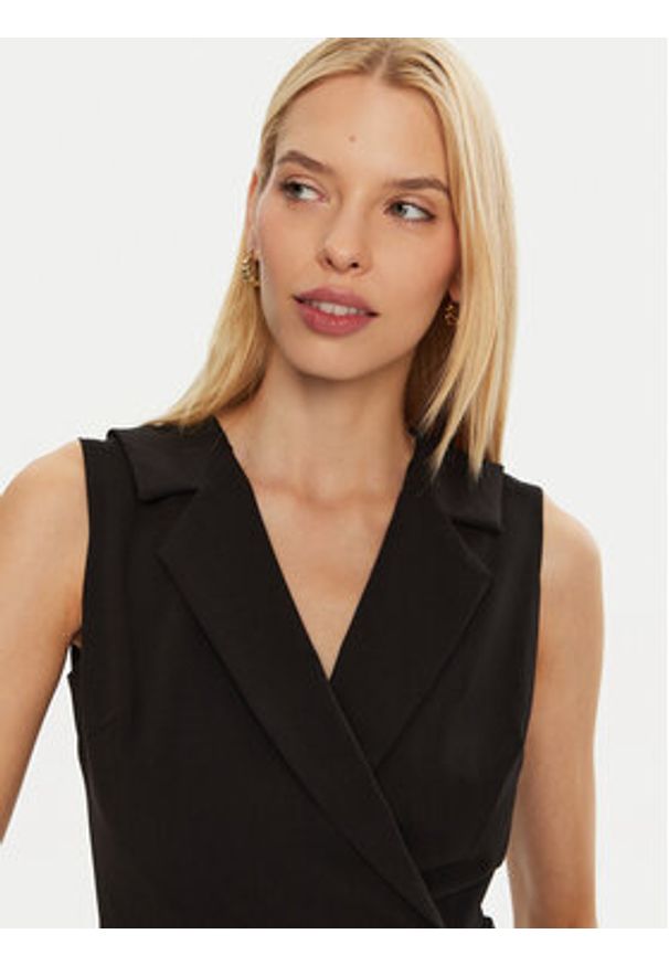 Rinascimento Sukienka koktajlowa CFC0119973003 Czarny Regular Fit. Kolor: czarny. Materiał: syntetyk. Styl: wizytowy