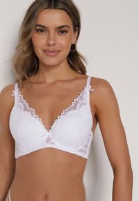 Born2be - Biały Koronkowy Biustonosz z Ozdobnymi Kokardkami na Ramiączkach Aeleolopei. Kolor: biały. Materiał: koronka. Wzór: koronka, aplikacja #1