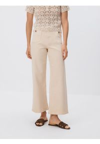 Reserved - Jeansy culotte - kremowy. Kolor: kremowy