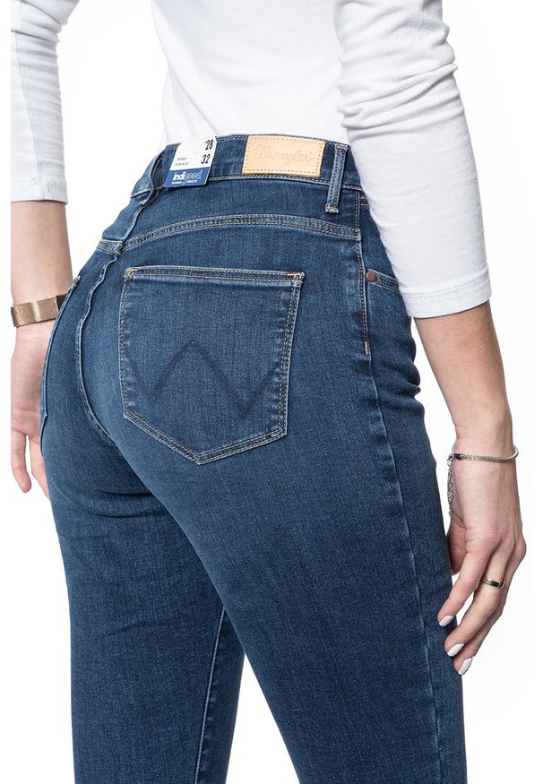 Wrangler - SPODNIE DAMSKIE WRANGLER SKINNY HIGH RISE MID STAR BLUE W27HJR811 112128095