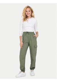 only - ONLY Spodnie dresowe Caro 15310987 Zielony Cargo Fit. Kolor: zielony. Materiał: len #6