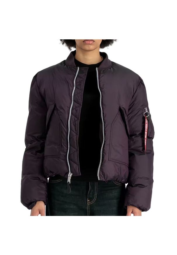 Kurtka Alpha Industries MA-1 Padded 148004719 - fioletowa. Okazja: na co dzień. Kolor: fioletowy. Materiał: nylon, skóra. Długość rękawa: długi rękaw. Długość: długie. Wzór: motyw zwierzęcy. Styl: casual