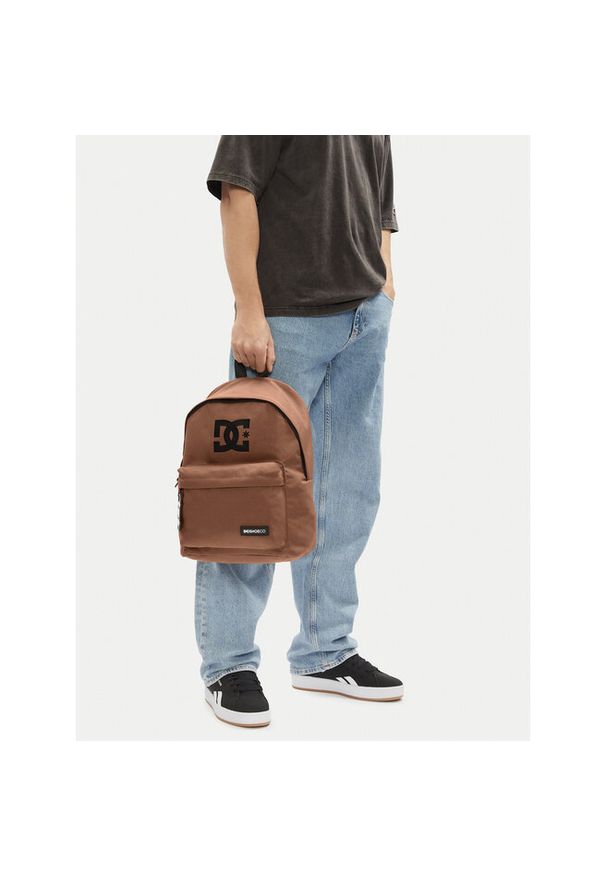 Plecak DC Shoes. Kolor: brązowy