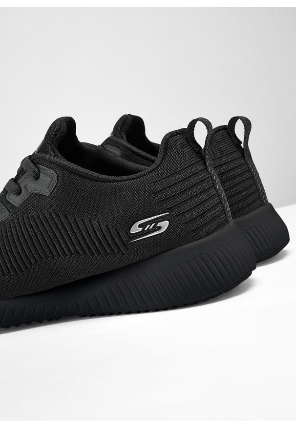 bonprix - Wygodne sneakersy marki Skechers z pianką memory. Okazja: na co dzień. Kolor: czarny