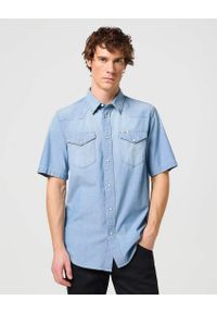 Wrangler - WRANGLER SS WESTERN SHIRT MĘSKA KOSZULA Z KRÓTKIM RĘKAWEM LIGHT STONE 112350573. Długość rękawa: krótki rękaw. Długość: krótkie