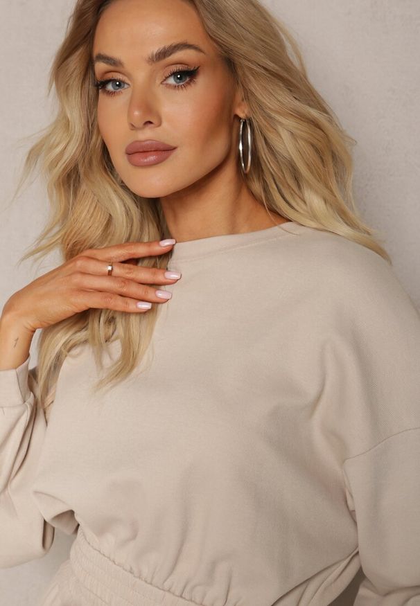 Renee - Beżowy Bawełniany Komplet Bluza Krótka ze Ściągaczem i Szerokie Spodnie ze Sznurkiem w Pasie Rionnea. Kolor: beżowy. Materiał: bawełna