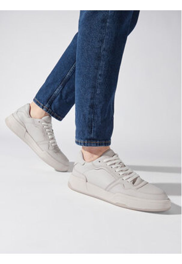 Vagabond Shoemakers Sneakersy Cedric 5588-001-37 Biały. Kolor: biały. Materiał: skóra