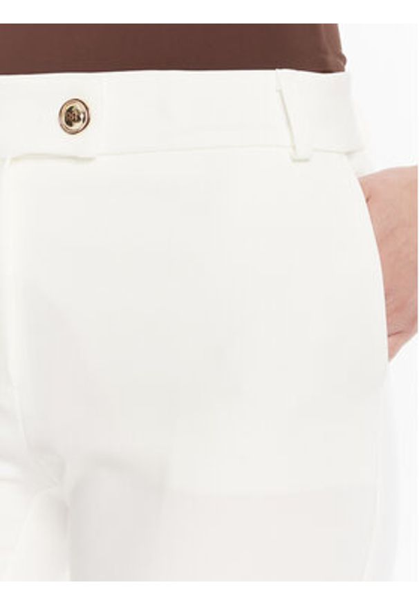 Rinascimento Chinosy CFC0126225003 Biały Slim Fit. Kolor: biały. Materiał: syntetyk