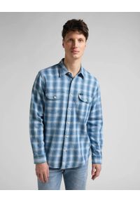 Lee - LEE WORKER SHIRT MĘSKA KOSZULA W KRATĘ DŁUGI RĘKAW INDIGO L68HOKDK 112145424. Długość rękawa: długi rękaw. Długość: długie