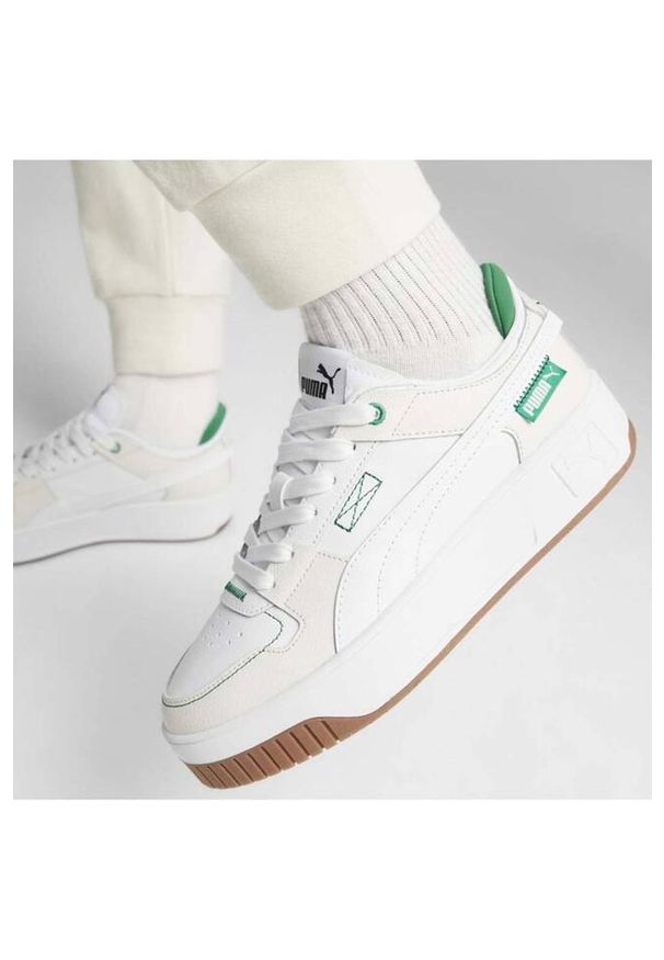 Obuwie Sportowe Damskie Puma CARINA STREET VTG 392338 01 Biały. Okazja: na co dzień. Kolor: biały