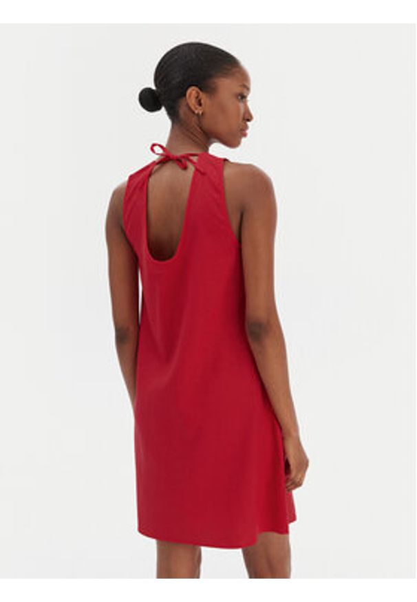 Seafolly Sukienka letnia Palermo 55508-DR Czerwony Regular Fit. Kolor: czerwony. Materiał: len, wiskoza. Sezon: lato