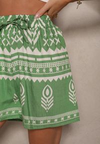 Renee - Zielone Wiskozowe Szorty High Waist ze Wzorem Boho Lunadora. Okazja: na co dzień. Stan: podwyższony. Kolor: zielony. Materiał: wiskoza. Sezon: lato. Styl: boho #4