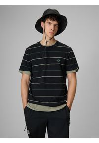 4f - 4F T-shirt regular z nadrukiem męski - czarny M. Okazja: na co dzień. Kolor: czarny. Materiał: dzianina, bawełna, materiał. Wzór: nadruk. Styl: casual, klasyczny #1