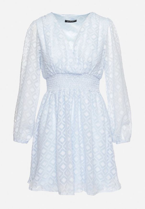 Born2be - Niebieska Sukienka Koktajlowa z Gumką w Pasie i Geometrycznym Wzorem na Siateczce Actipisa. Kolor: niebieski. Wzór: geometria. Typ sukienki: kopertowe. Styl: wizytowy