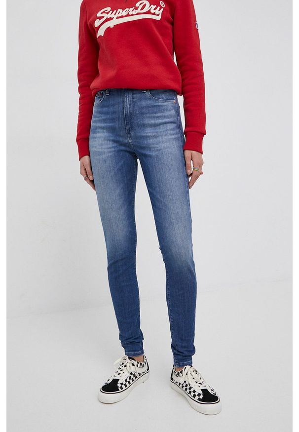 Tommy Jeans jeansy SYLVIA BF1252 DW0DW12401.PPYY damskie high waist. Stan: podwyższony. Kolor: niebieski