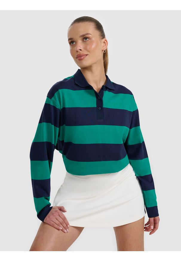 4f - 4F Longsleeve oversize damski - zielony M. Typ kołnierza: polo. Kolor: zielony. Materiał: bawełna, dzianina. Długość rękawa: długi rękaw. Styl: retro, sportowy