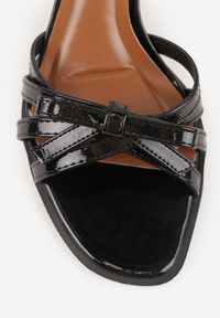 Renee - Czarne Klapki VICES na Obcasie Kaczuszka z Ozdobną Kokardką Hesephone. Okazja: na co dzień. Kolor: czarny. Materiał: jeans. Obcas: na obcasie. Styl: casual. Wysokość obcasa: niski #3